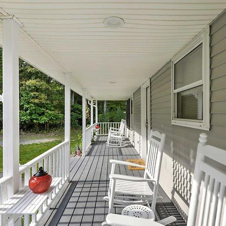 Superb Stroudsburg Home With Seasonal Pool And Deck! Exterior photo